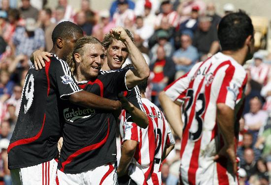 曼城备战欧冠半决赛，训练照曝光（曼城冲刺欧冠半决赛，训练画面曝光）